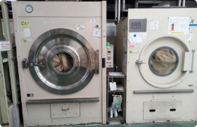 集荷・確認(傷み・ほつれチェック)